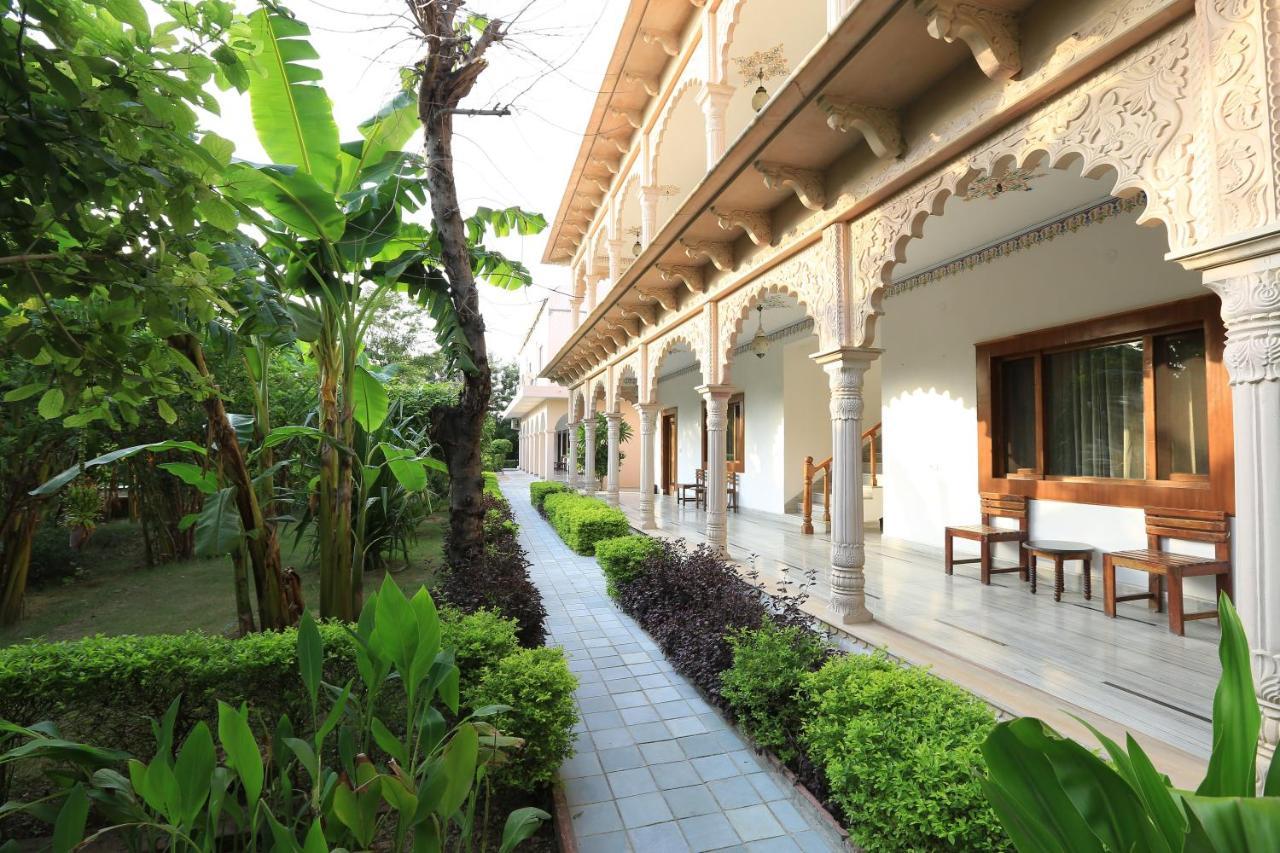 Hotel Sunbird Bharatpur Exterior photo