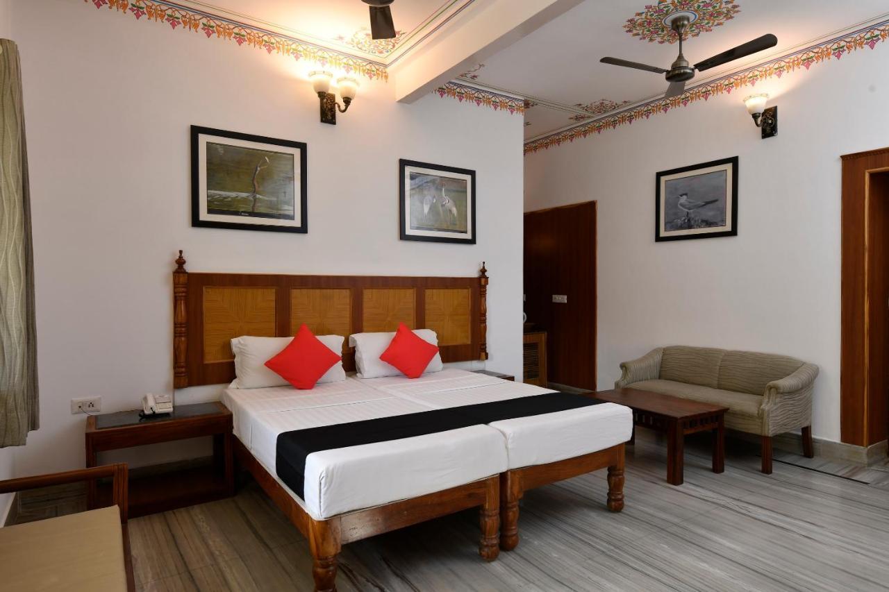 Hotel Sunbird Bharatpur Exterior photo
