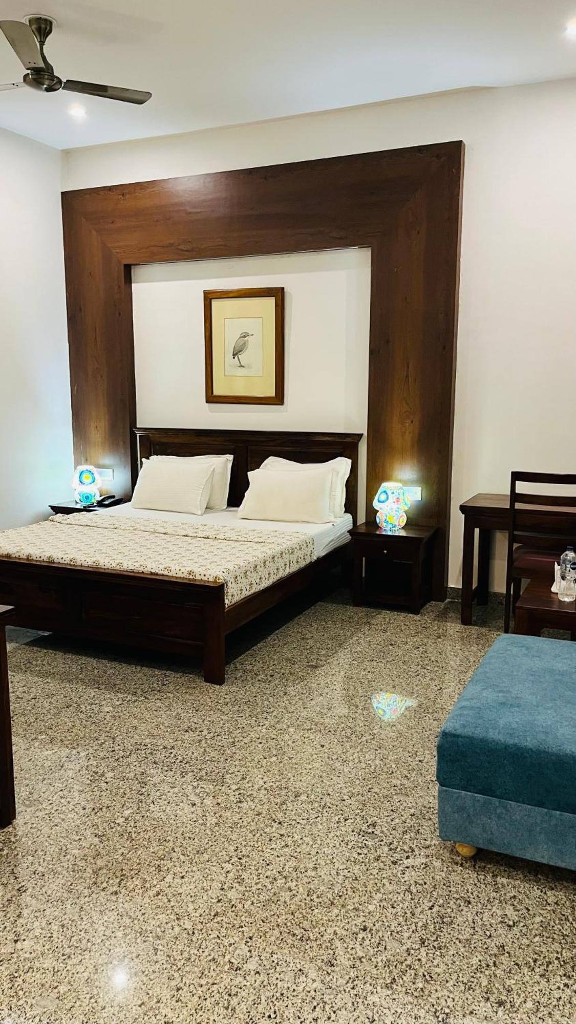 Hotel Sunbird Bharatpur Exterior photo